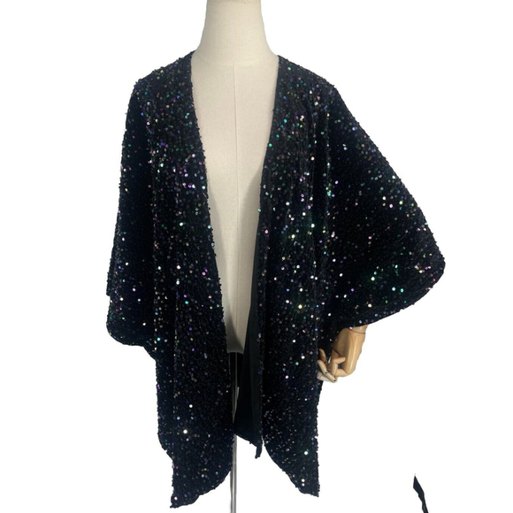 New Torrid Womens Black Sequined Ruana Wrap Cover Up Kimono OSFM Velvet Satin - Picture 3 of 17